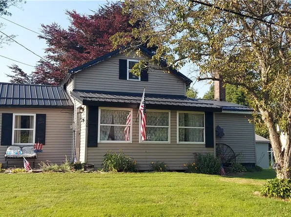 106 Tanner Rd, Greenville, PA 16125