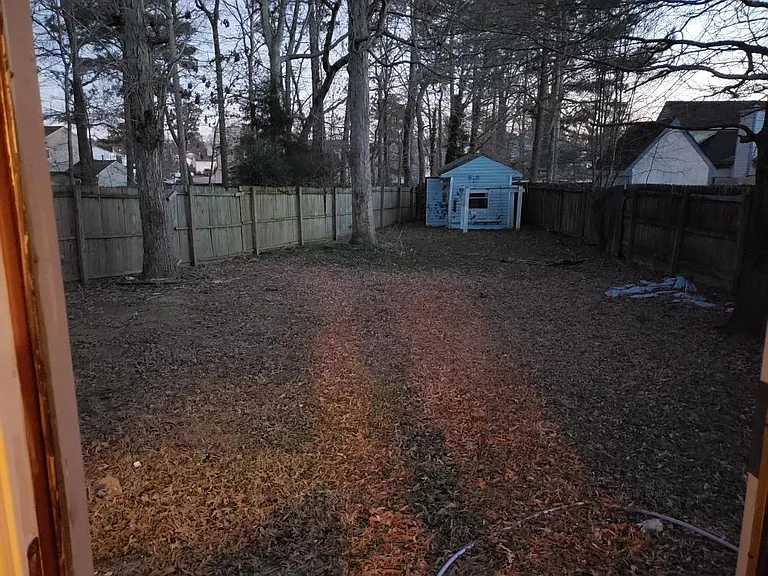 1008 Plum Ct — Photo 3
