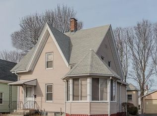 28 Edwards St, Quincy, MA 02169