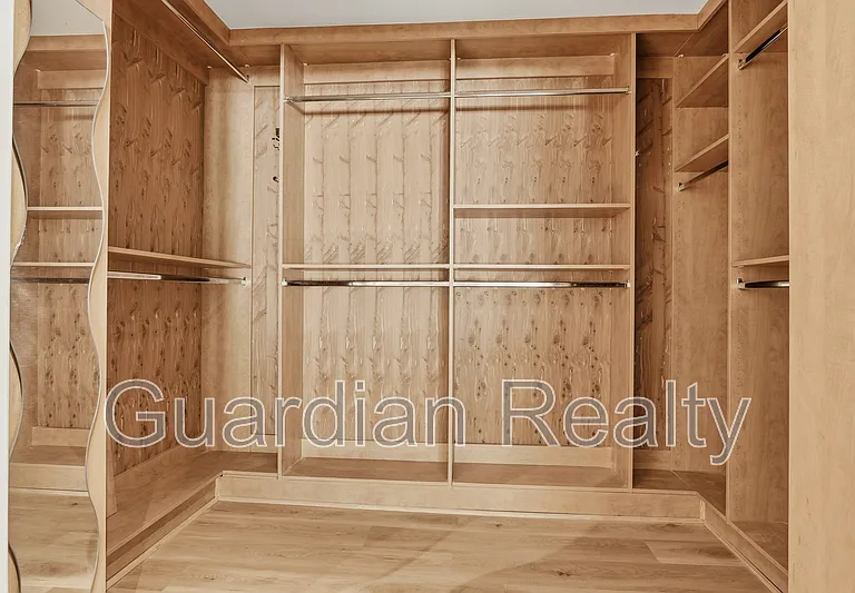 3007 La Mesa Dr — Photo 23