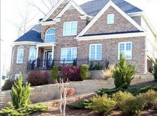 6395 Ridgefield Dr, Alpharetta, GA 30005