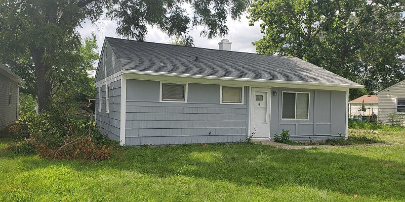 1st image of 3106 N Priscilla Ave