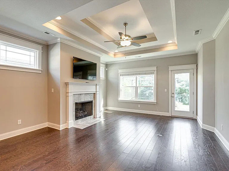 8543 Red Deer Ln — Photo 11