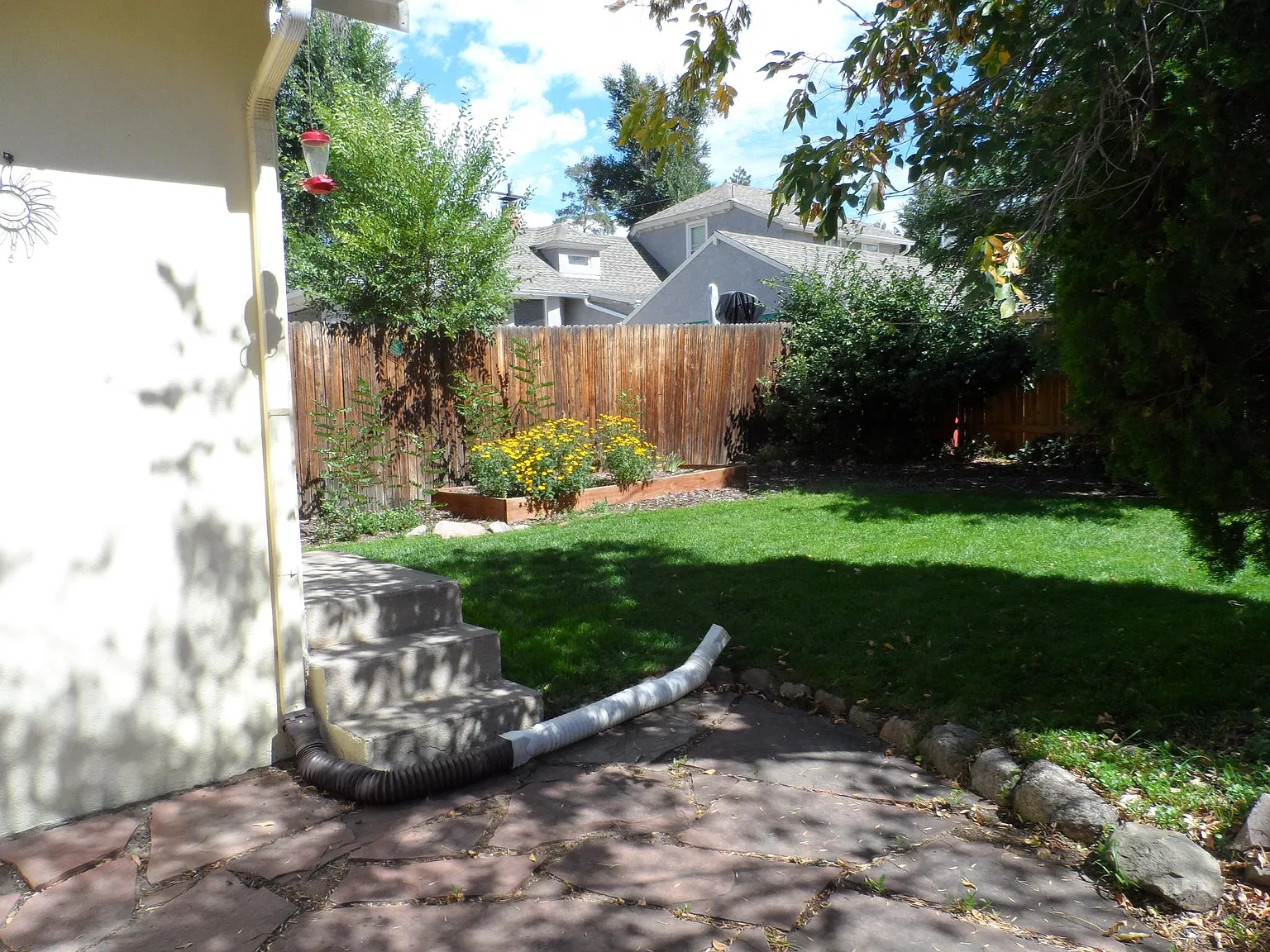 3 bed, 944 sqft, $1,850 — Photo 4