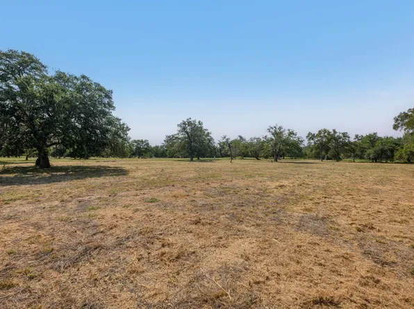 200 Buckskin Pass, Driftwood, TX 78619
