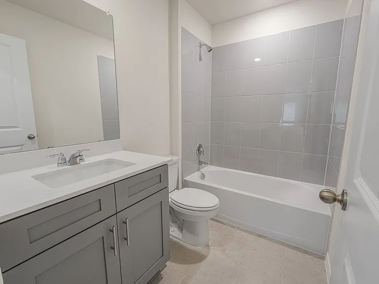 1543 Brooke Dr — Photo 16