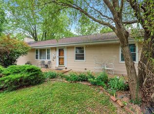 14 Shireford Ln, Saint Louis, MO
