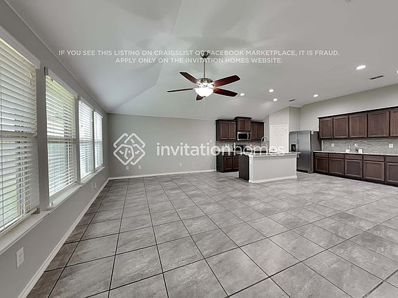 4th image of 2516 Old Buck Dr