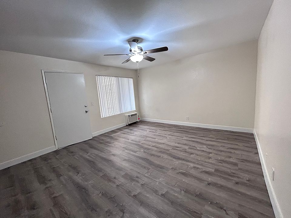 1st image of 4070 Marlborough Ave APT 3