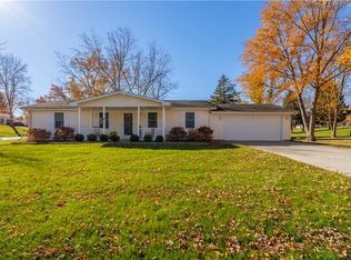 1105 Rosewood Dr, Mt Zion, IL 62549