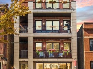 3708 N Southport Ave #3, Chicago, IL 60613