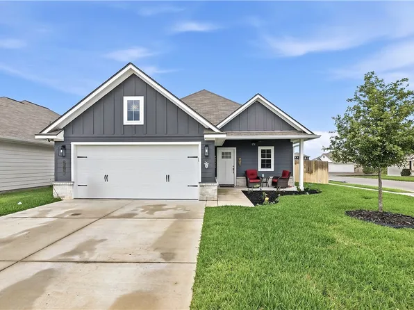 2819 Buccaneer Trl, Bryan, TX 77803