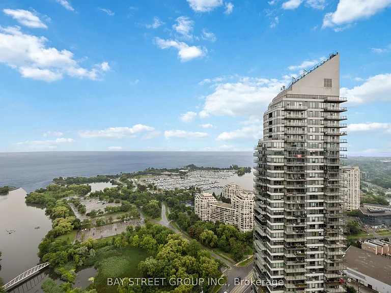 2212 Lake Shore Blvd W #4304 — Photo 32