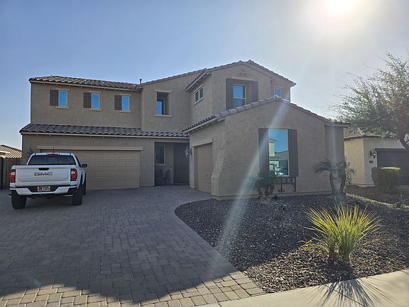 3rd image of 3905 E Strawberry Dr