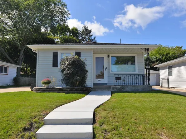 1818 Neptune AVENUE, Racine, WI 53404