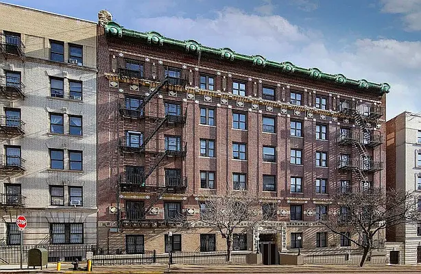 Rented by MOTION New York | media 17