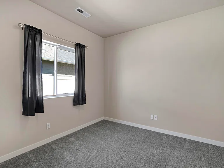 4345 W Silver Riv — Photo 7