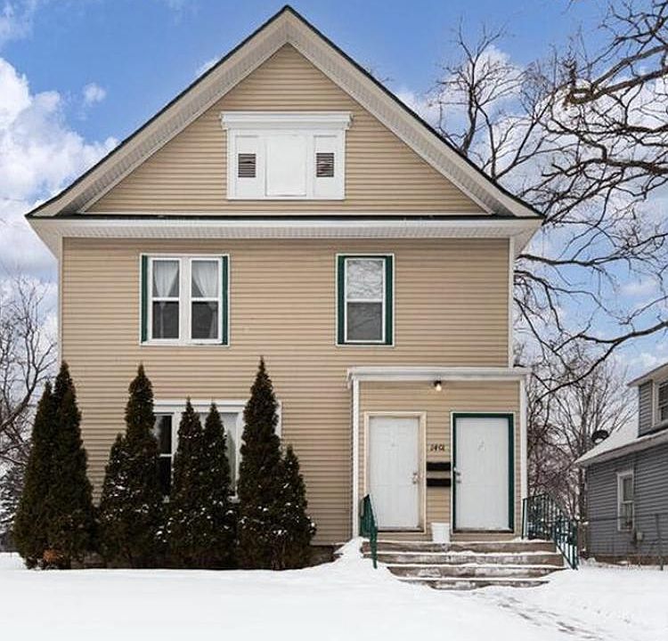 1st image of 1401 Logan Ave N #2