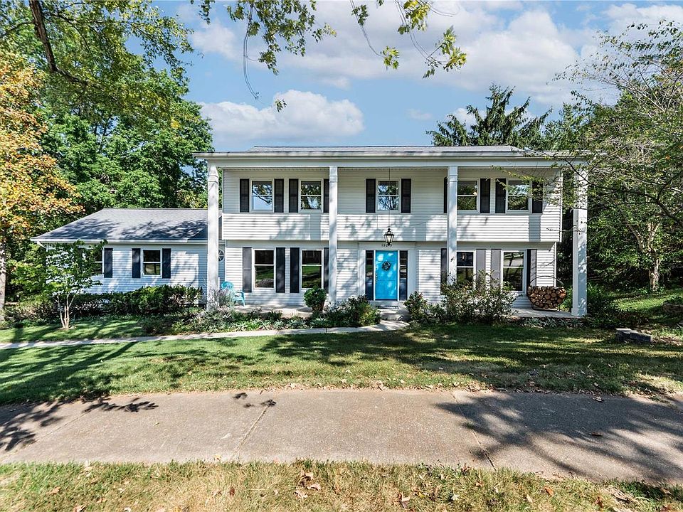1st image of 15019 Manor Creek Dr