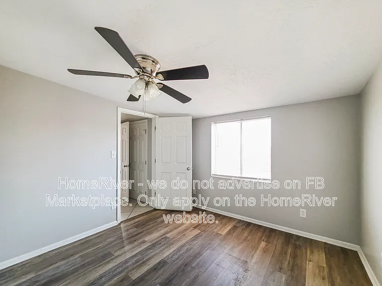 11211 W Missouri Ave — Photo 9