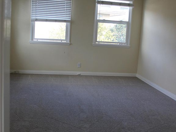 2nd image of 105 N Primrose Ave #C