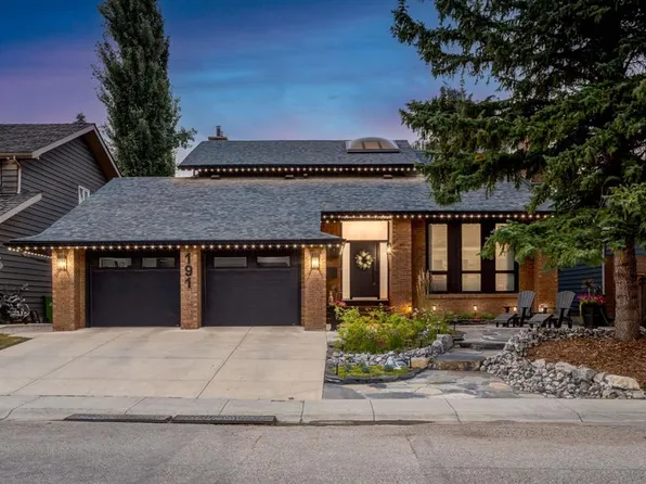 191 S Canterville Dr SW, Calgary, AB T2W 3X9