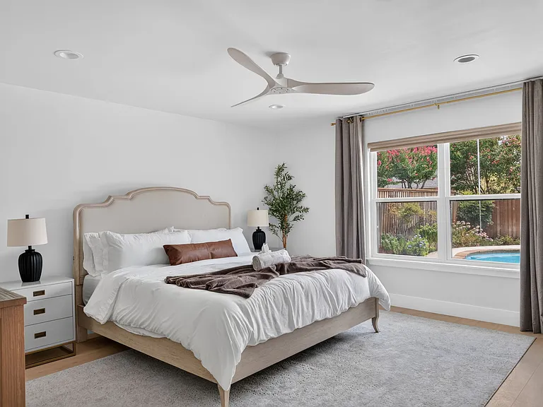 7342 Alto Caro Dr — Photo 10