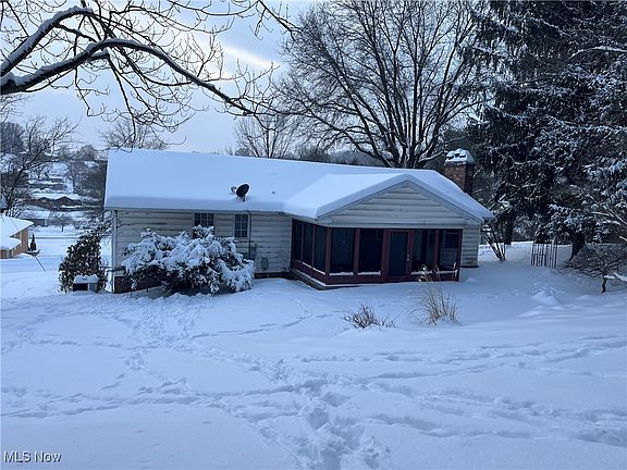 4th image of 208 Ridgewood Blvd