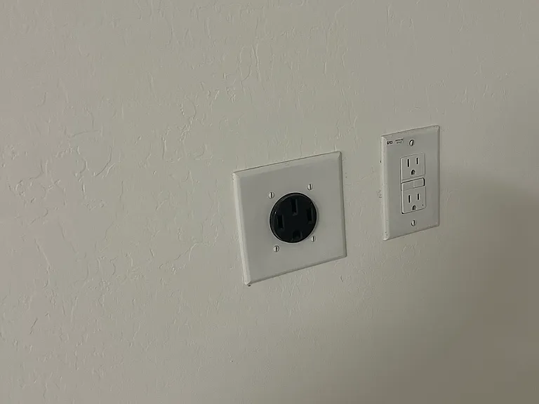 EV plug