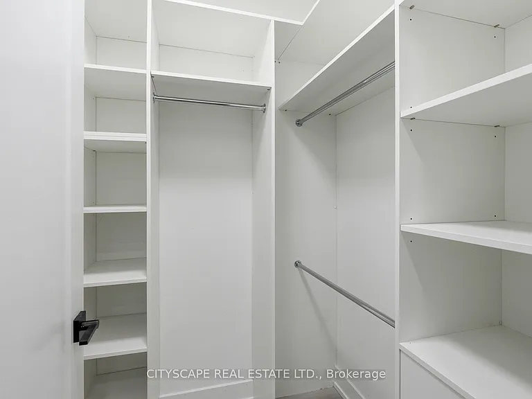 587 Oakwood Ave #1 — Photo 23
