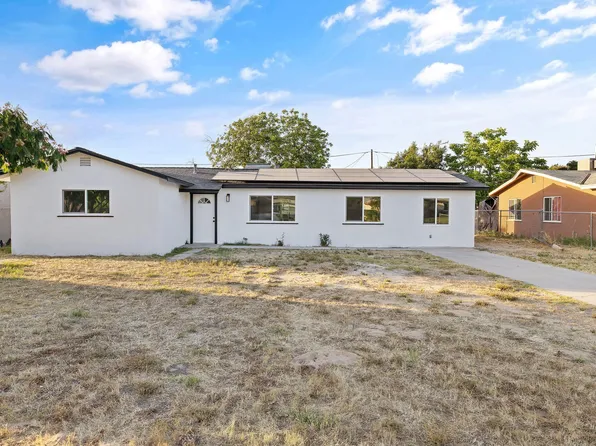 8728 E Khan Street, Selma, CA 93662