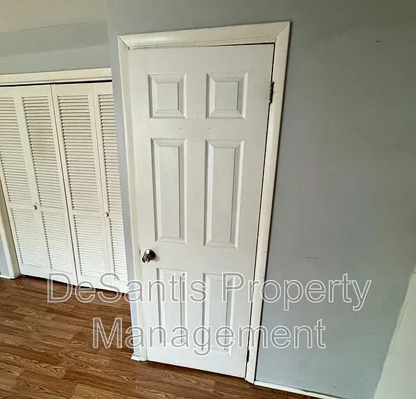 1810 Brownsville Rd #2 — Photo 45