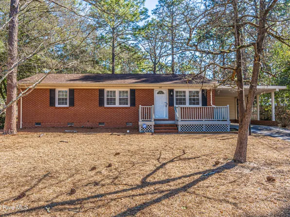 645 N Page Street, Southern Pines, NC 28387
