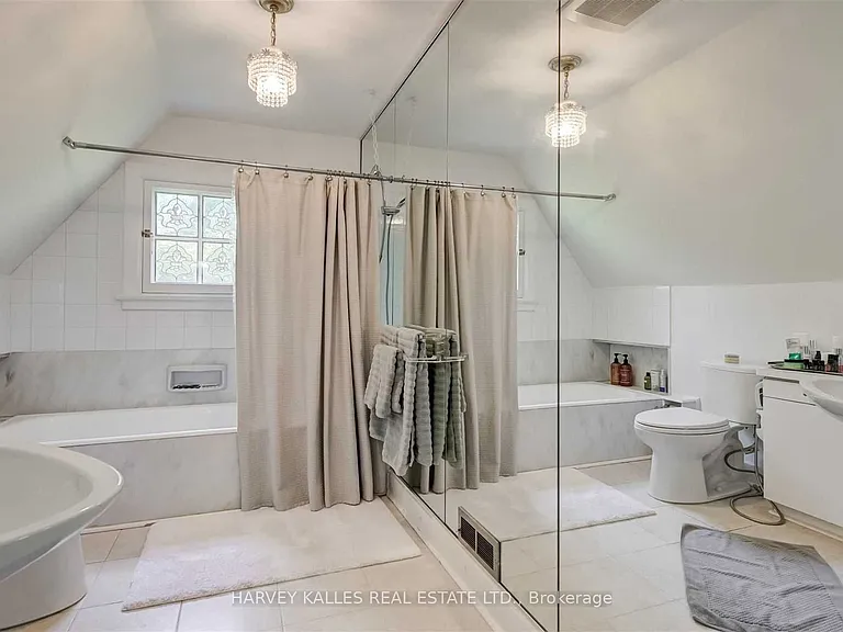 23 Donwoods Dr — Photo 20