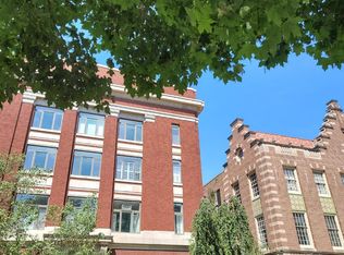 17 W 10th St UNIT 430, Holland, MI 49423