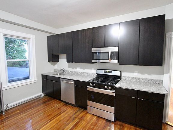 5th image of 84 Shirley Ave #2U