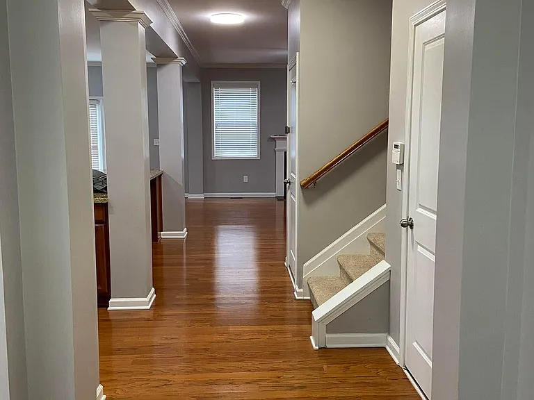3422 Fallen Oak Dr — Photo 2