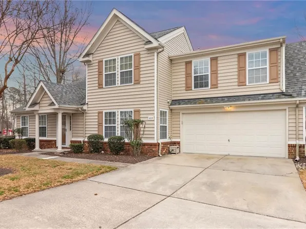 809 Mason Ct, Chesapeake, VA 23320