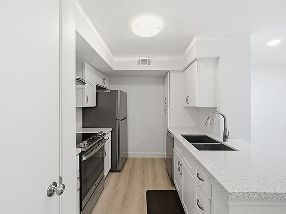 3rd image of 2800 Jeanetta St APT 2402