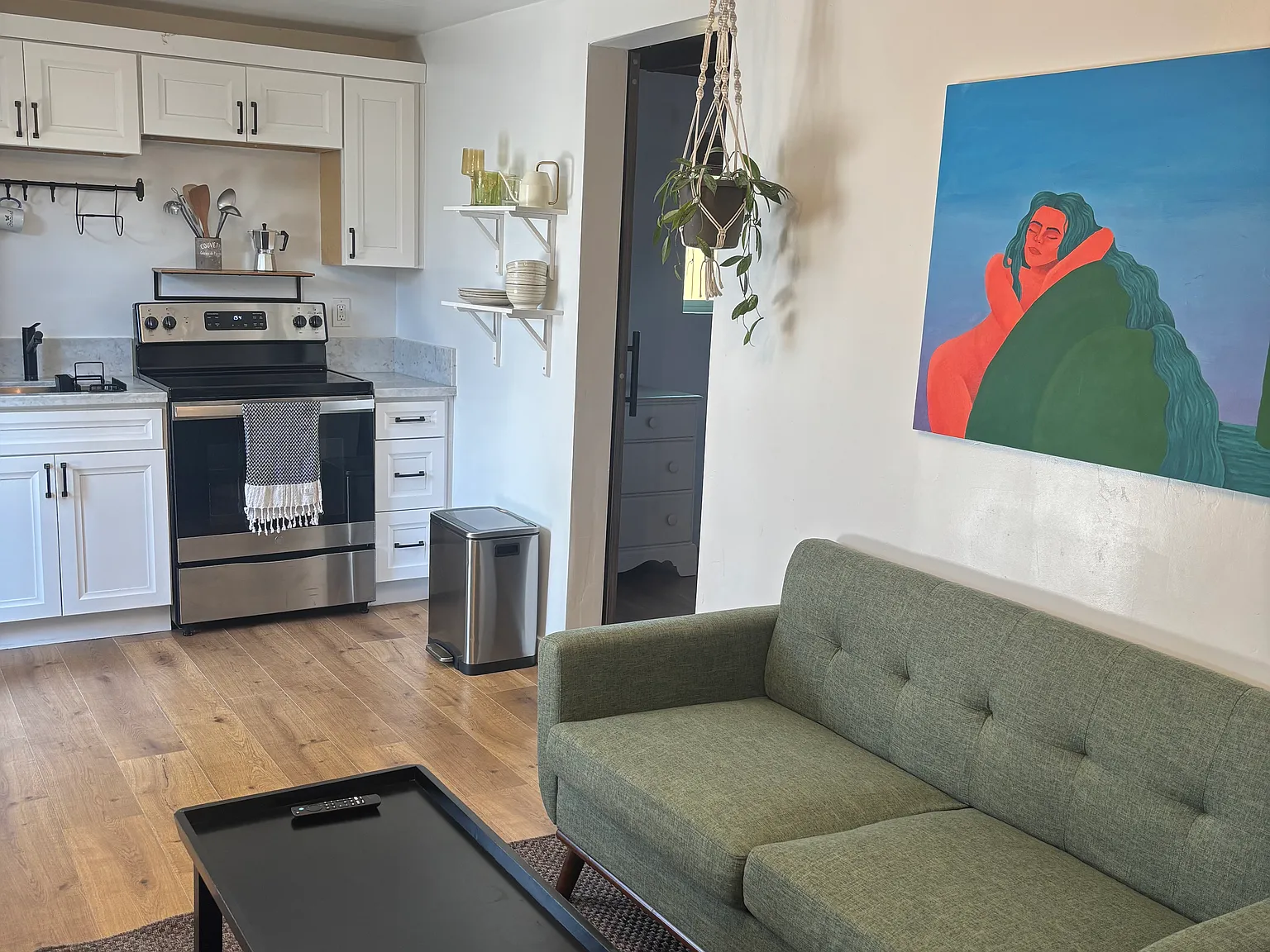 1 bed, 550 sqft, $2,750 — Photo 2