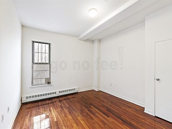4th image of 2149 8th Ave APT 3A