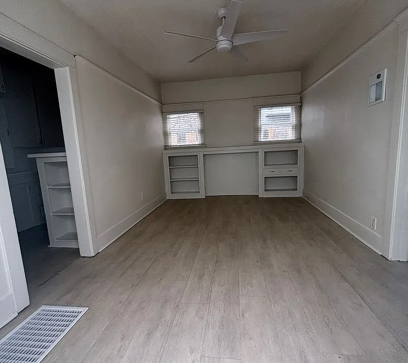 468 Gaviota Ave (Octagon)