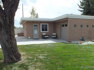 3217 Forest Dr, Cheyenne, WY 82001
