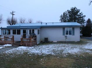 37629 Roosevelt St NE, Coulee City, WA 99115