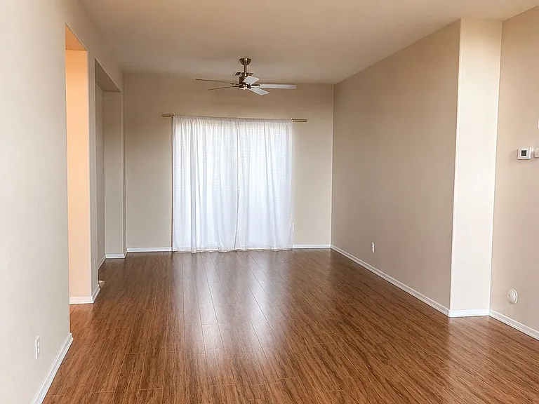 17797 W Ironwood St — Photo 20