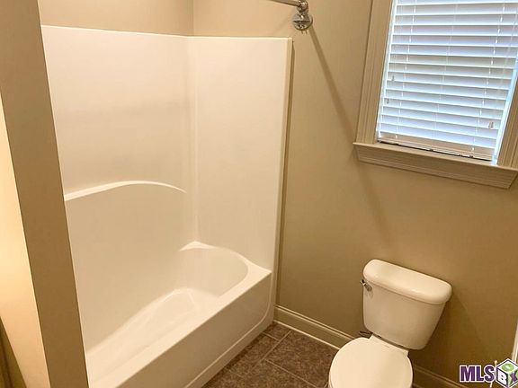 4th image of 22156 Walker St #25