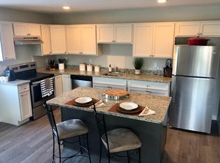 67 Central St #102, Manchester, NH 03101