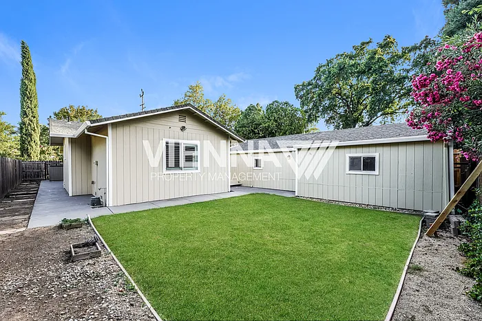 5435 Kenneth Ave — Photo 14