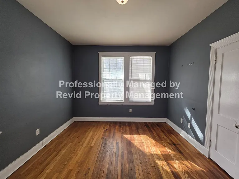 220 S. Cleveland St — Photo 59