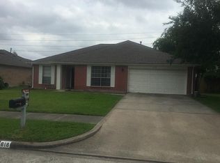 818 N Sky Dr, Houston, TX 77073